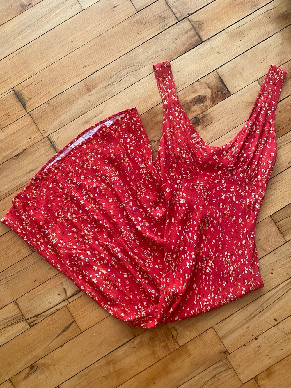 ❤️ EUC Red Floral Reformation Beauden Dress Size Small
